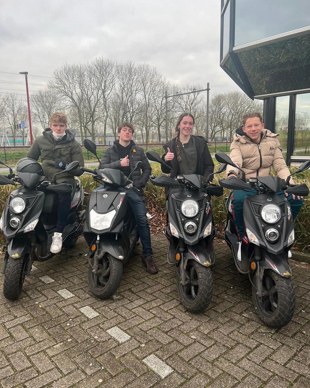 scooter-rijbewijs-barendrecht scooter-rijbewijs-barendrecht